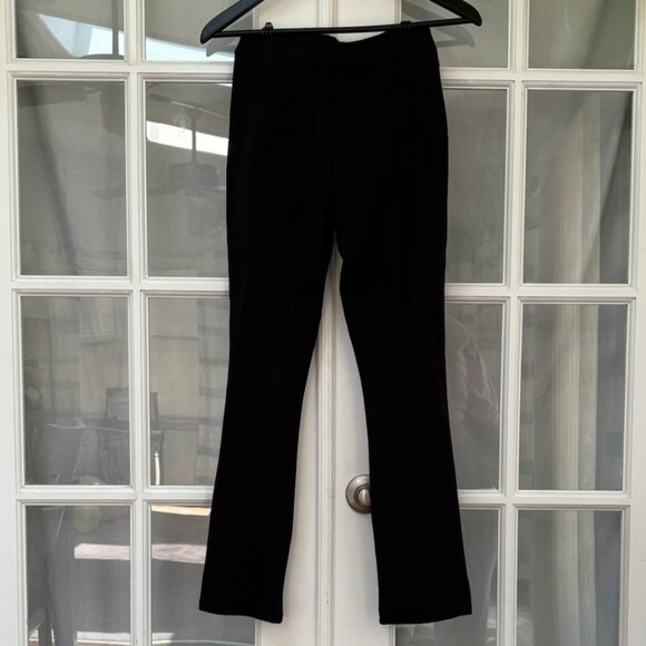 Halara Flex High Waisted Pocket Tapered 7/8 Length Work Pants - Picture 2 of 8